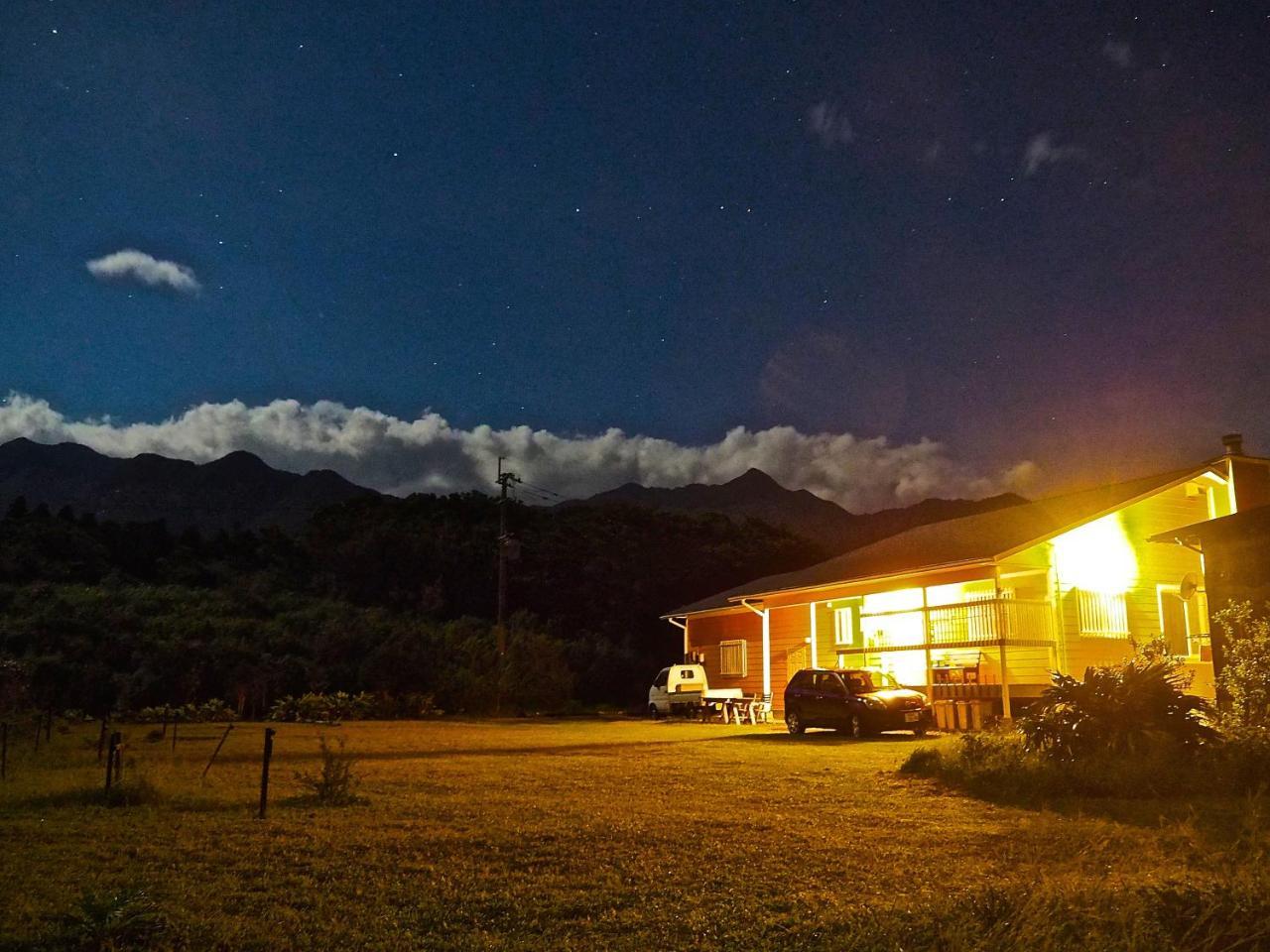 Cottage Orange House Yakushima Якусіма Екстер'єр фото